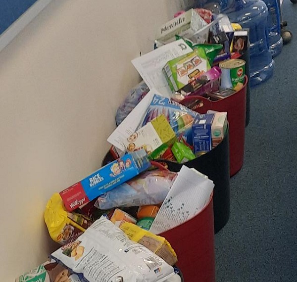 Pomona EarlyAct Club Christmas Hampers